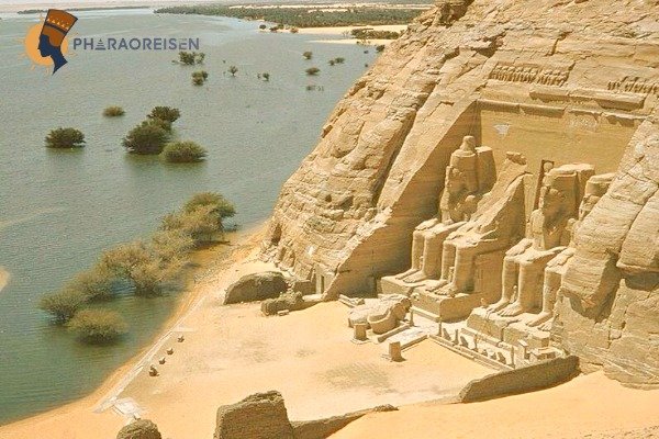 Ausflug Abu Simbel und Assuan ab Luxor