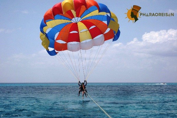 Parasailing in Sharm El Sheikh Ausflug